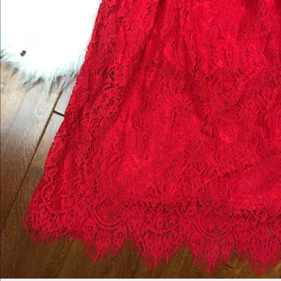 Missguided • Red Lace Off the Shoulder Shift Dress - Picture 5 of 8
